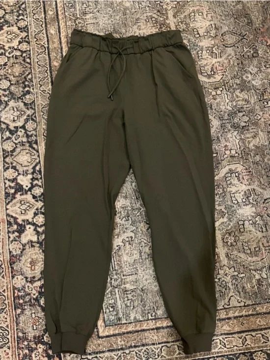 lululemon stretch HR joggers (full length) - Picture 2 of 6